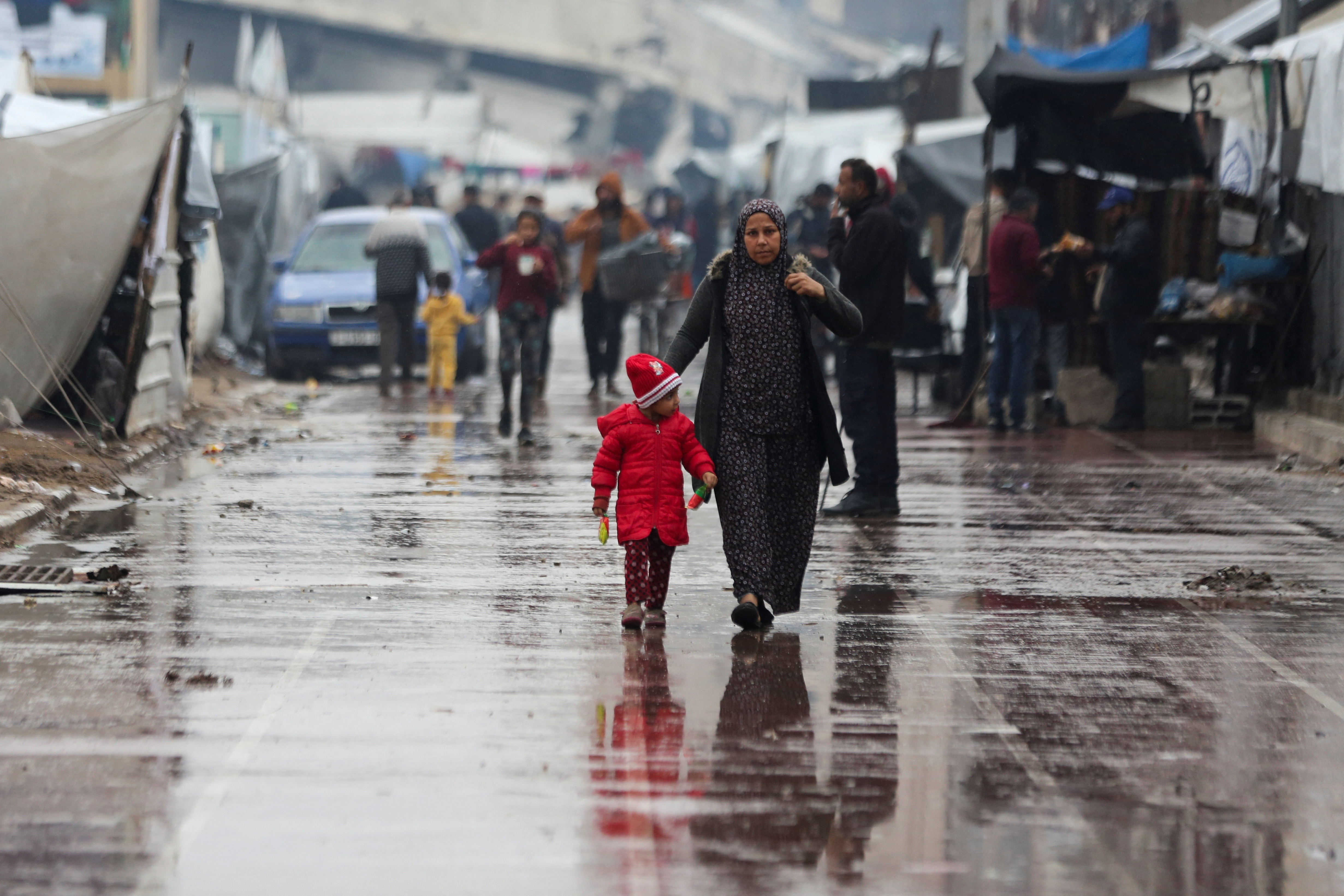 ISRAEL-PALESTINIANS/GAZA-RAIN