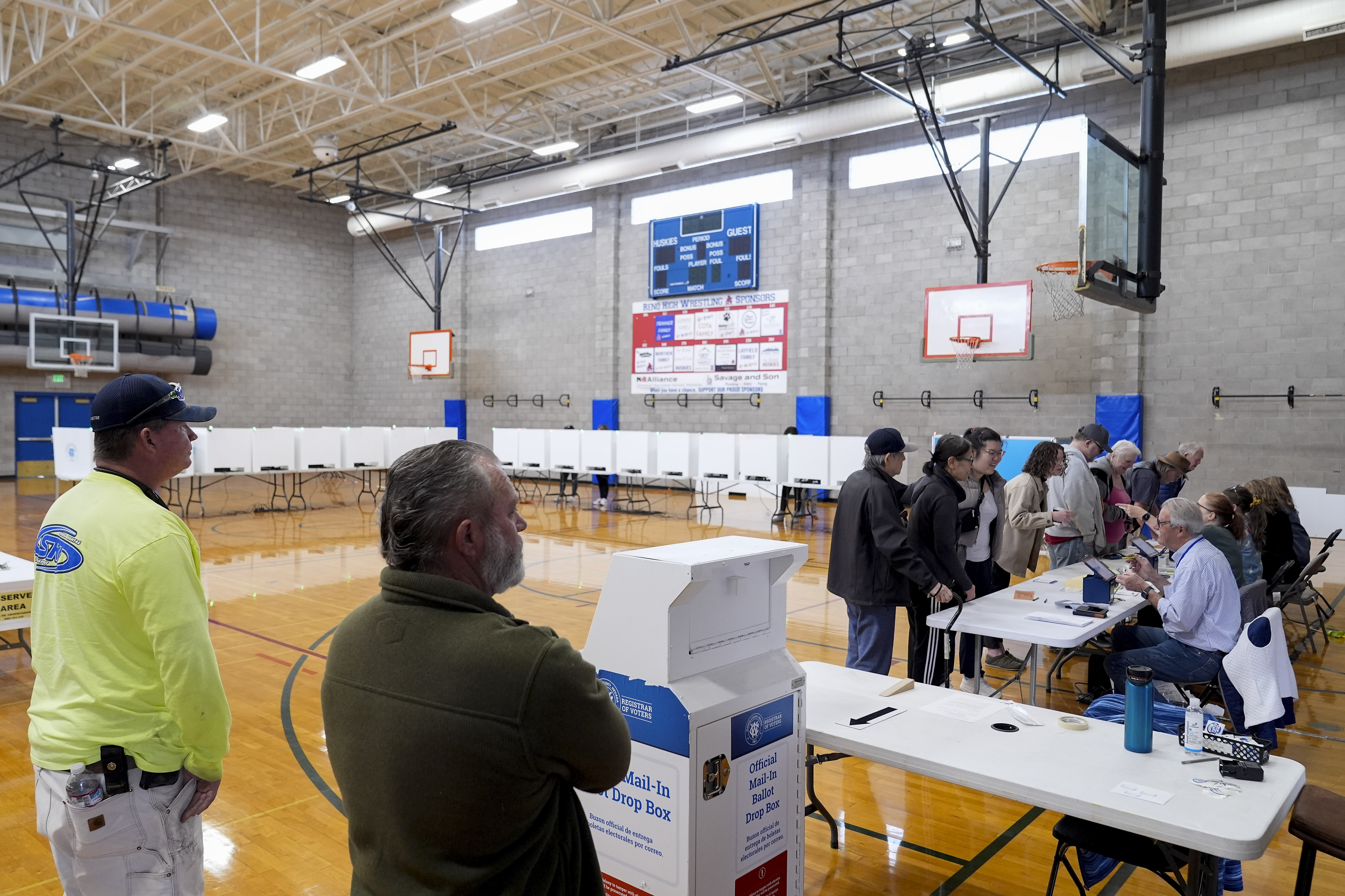 Voting place in Nevada, November 5