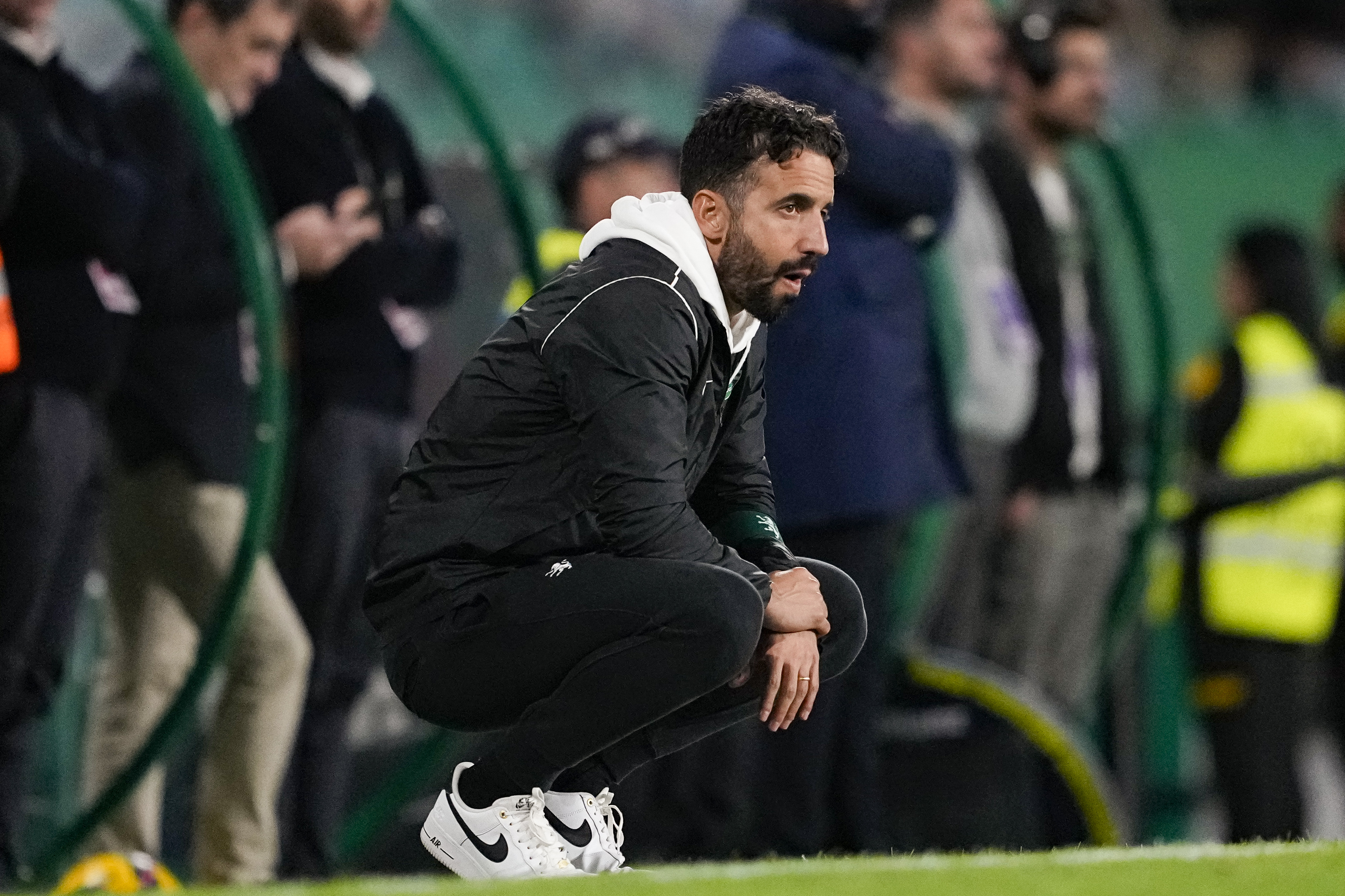 Ruben Amorim coaching on sidelines.