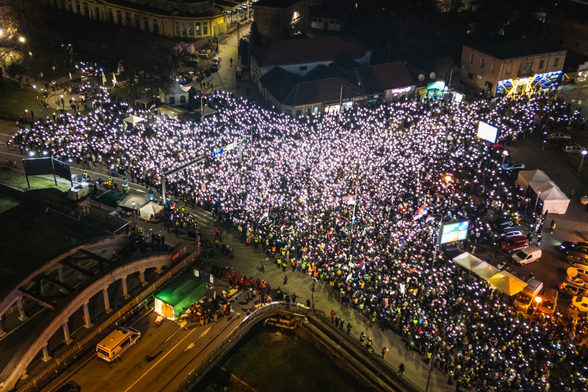 Thousands mark Serbian Statehood Day with anti-corruption protest