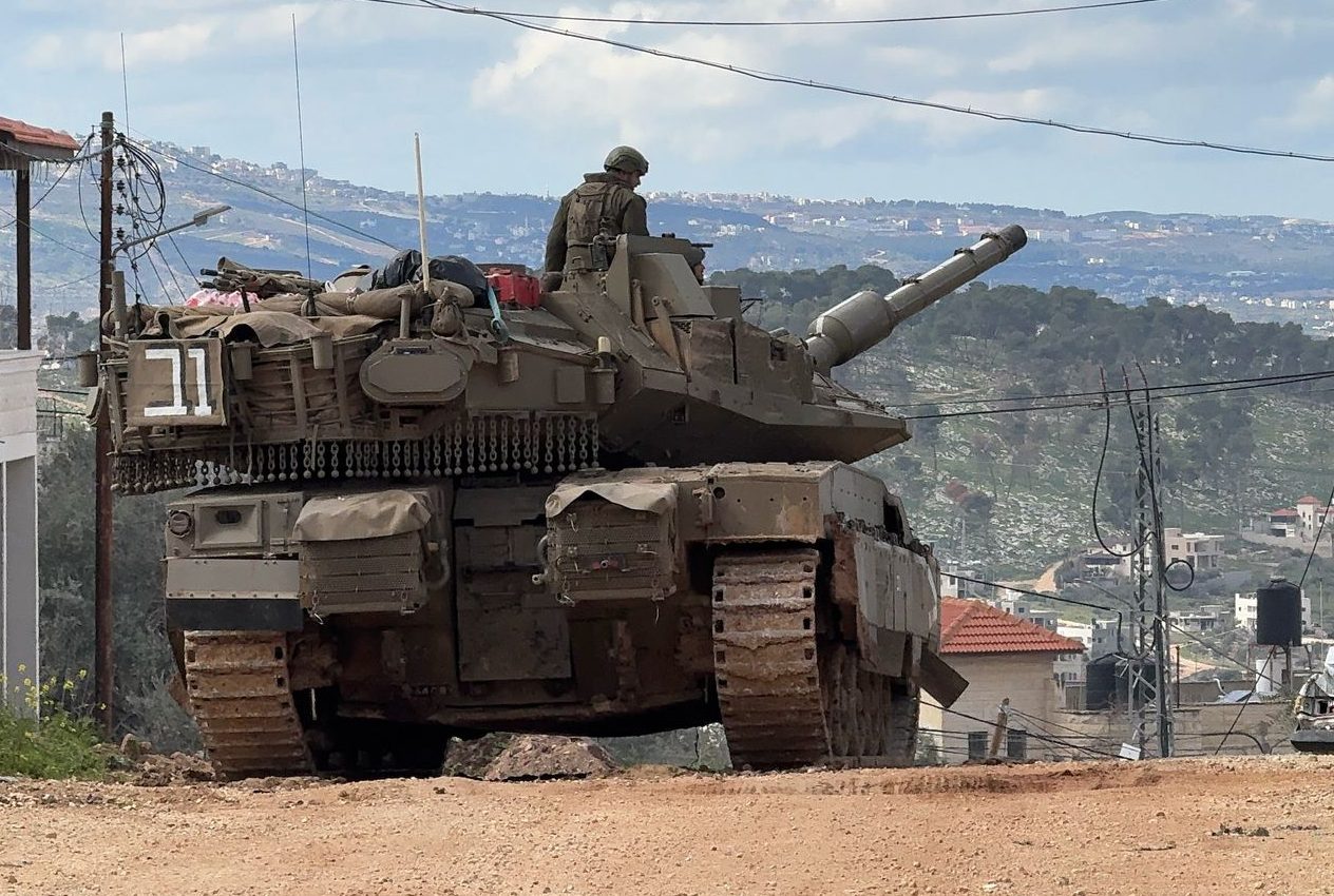 An Israeli tank entering Jenin