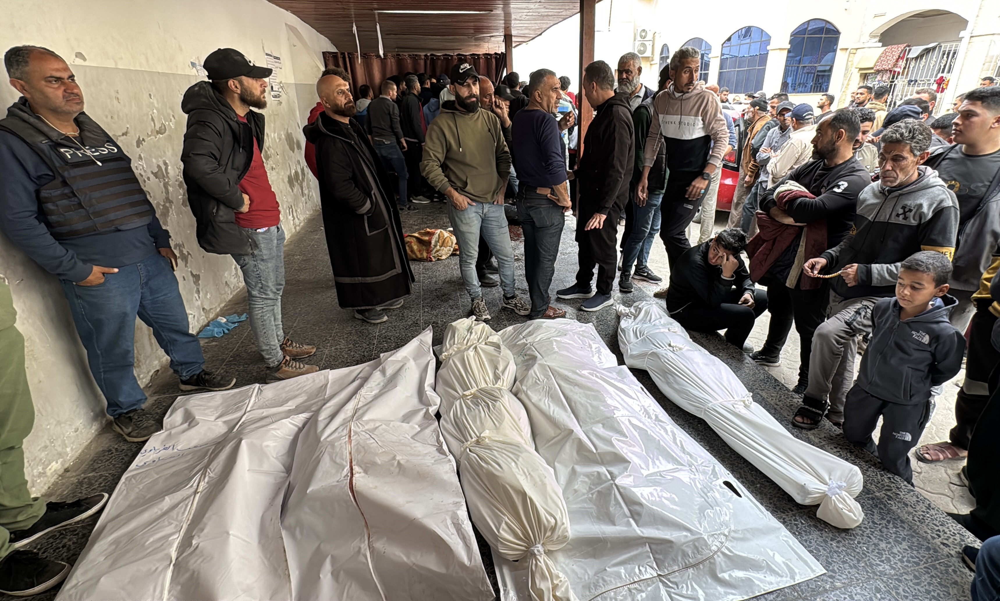 Israeli attacks on Gaza continue