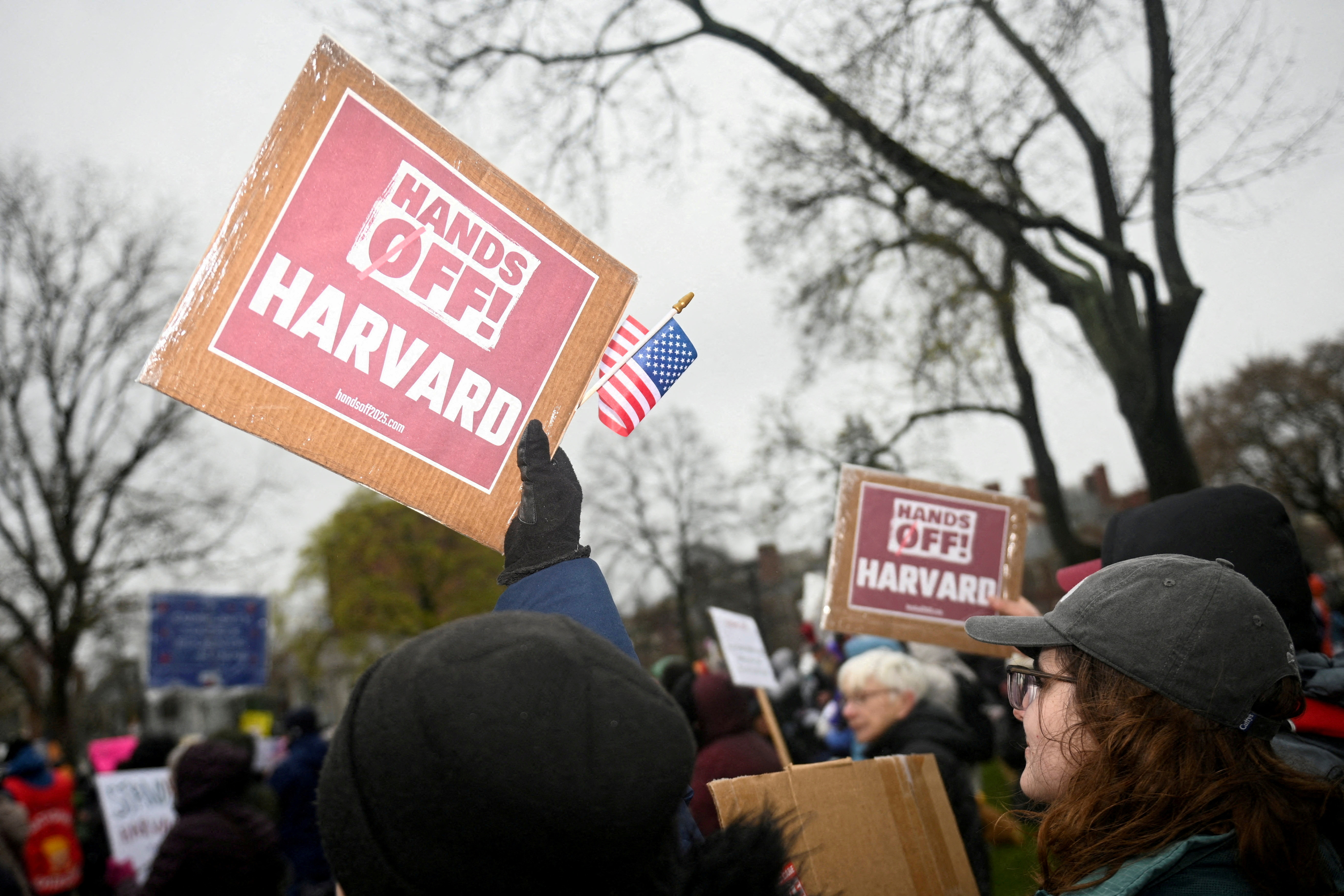 FILE PHOTO: Demonstrators rally on Cambridge Common in a protest organized by the City of Cambridge calling on Harvard leadership to resist interference at the university by the federal government in Cambridge, Massachusetts, U.S. April 12, 2025. REUTERS/Nicholas Pfosi/File Photo