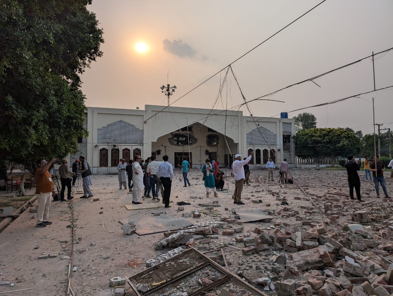 Buildings in Muridke, Pakistan, hit by Indian missiles [Abid Hussain/Al Jazeera]