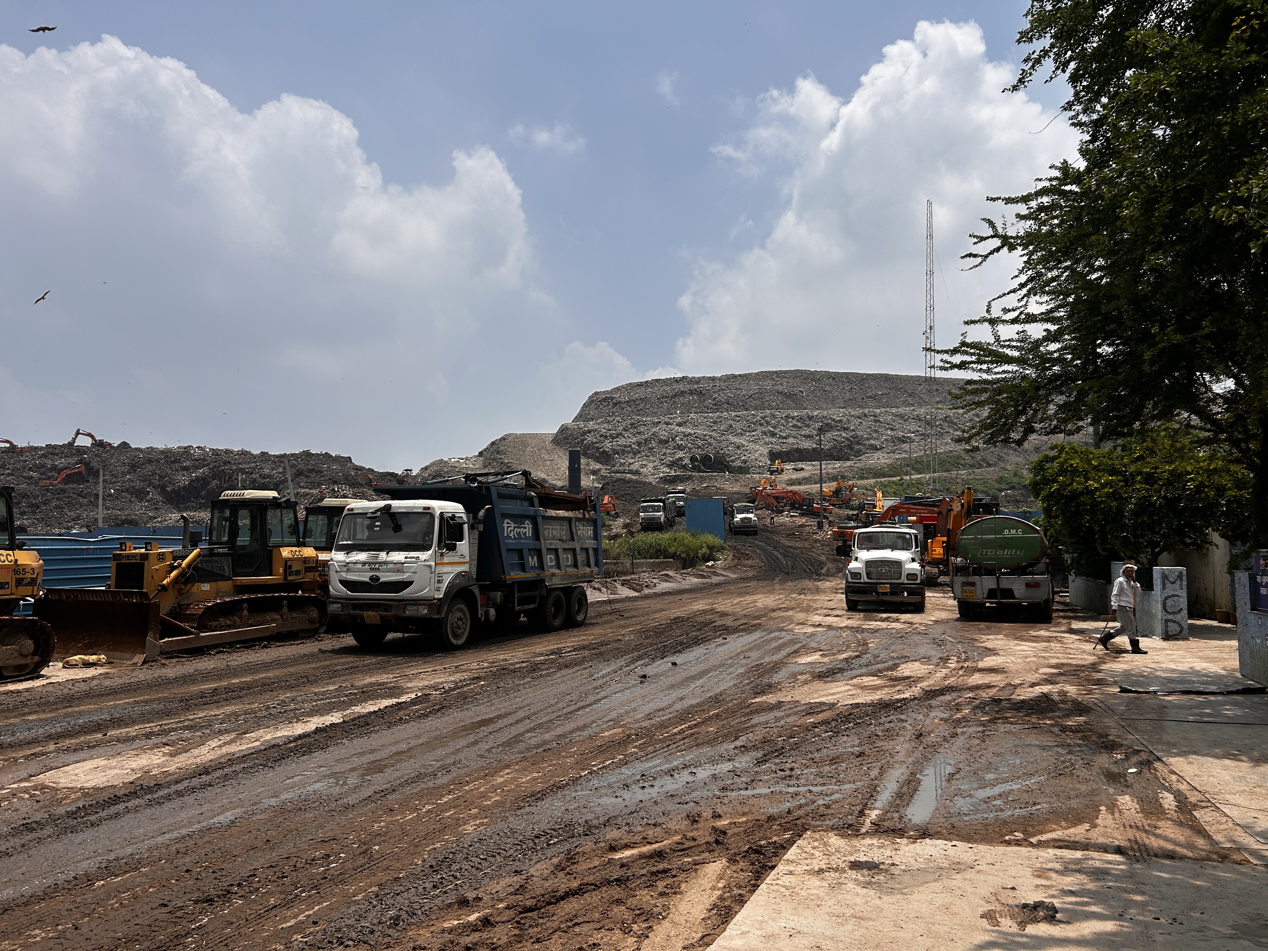A view of the Ghazipur landfill site from its entrance