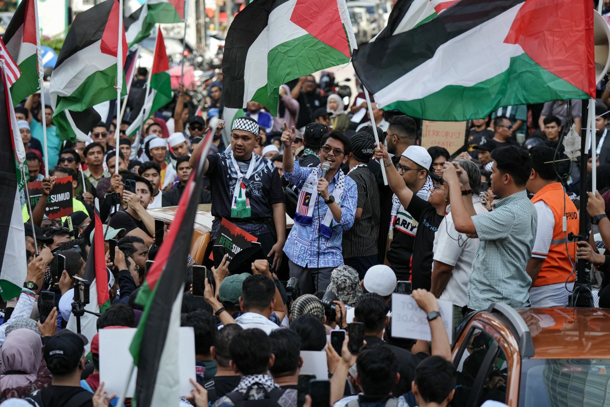 Global protests erupt over Israeli interception of Gaza aid flotilla