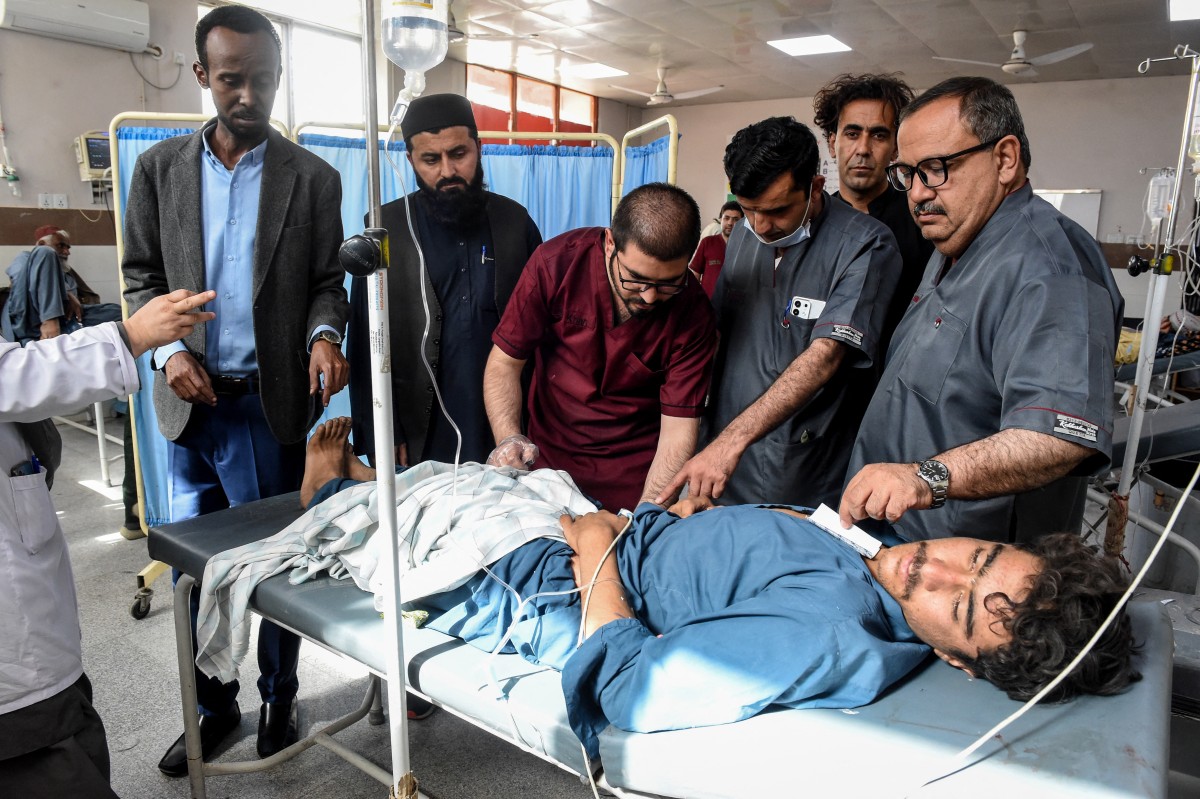 Afghanistan, Pakistan enter 48-hour truce after deadly border clashes