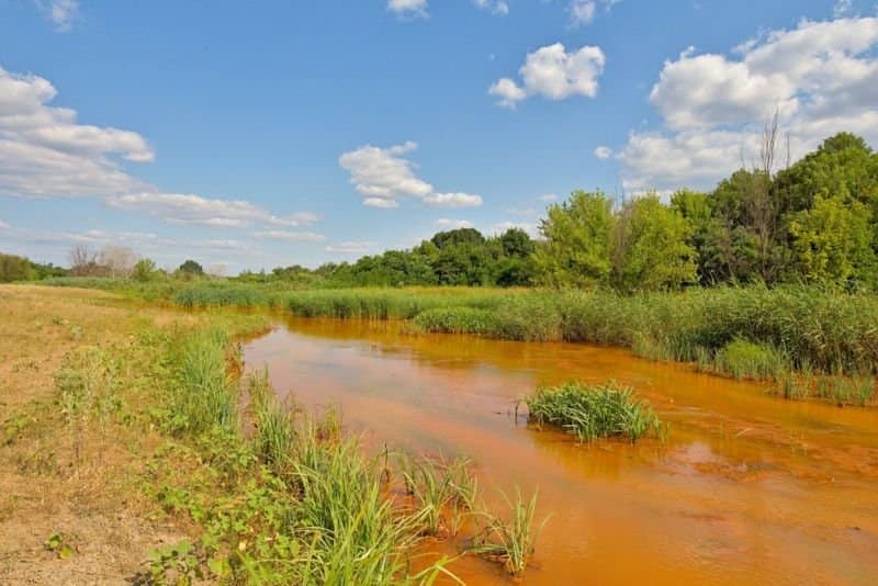 a pool with contaminated water in the Donetsk region-1761659599