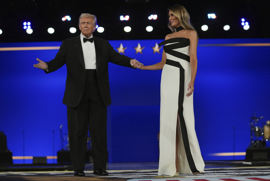 Trump with Melania onstage