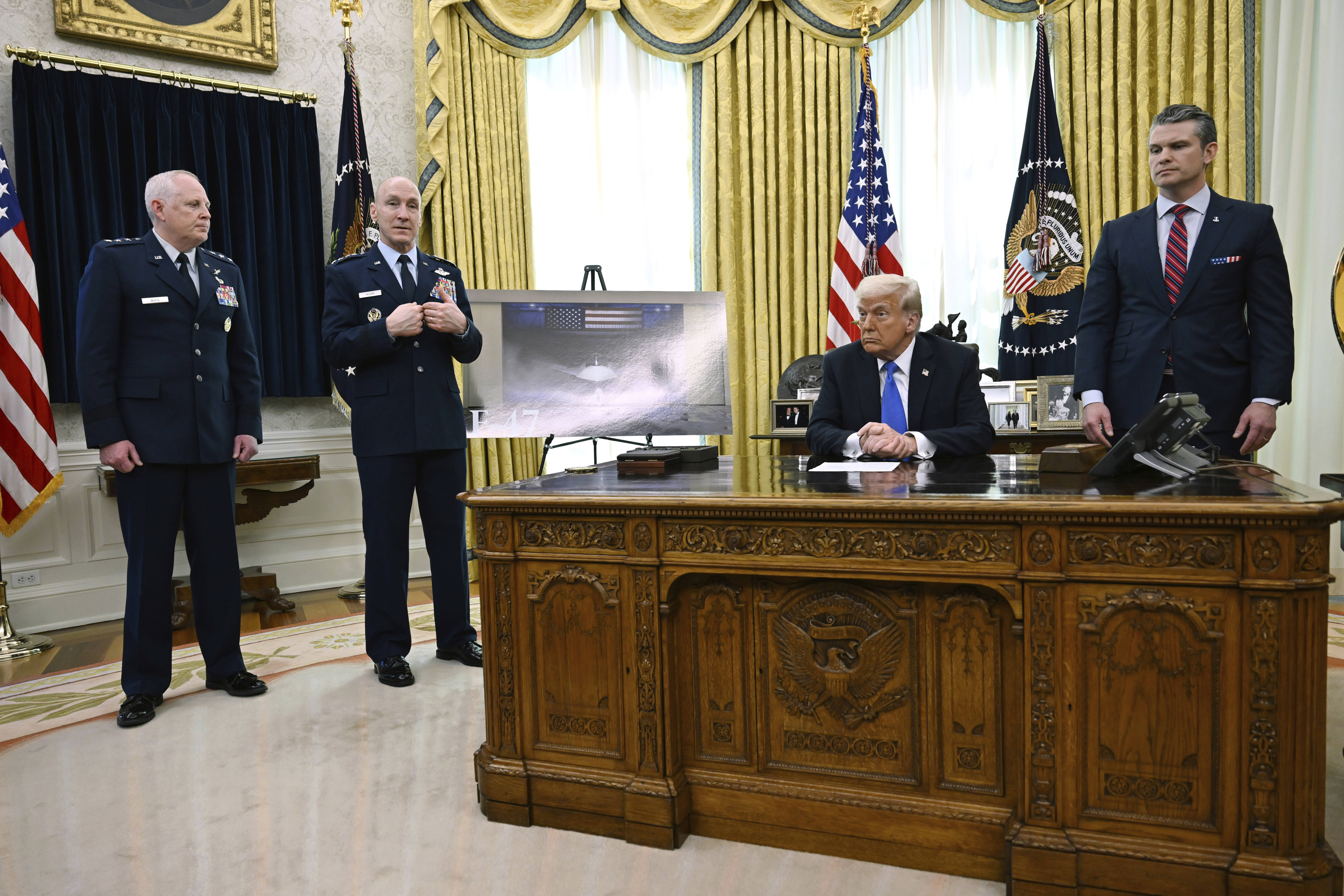 Trump, Hegseth and military representatives