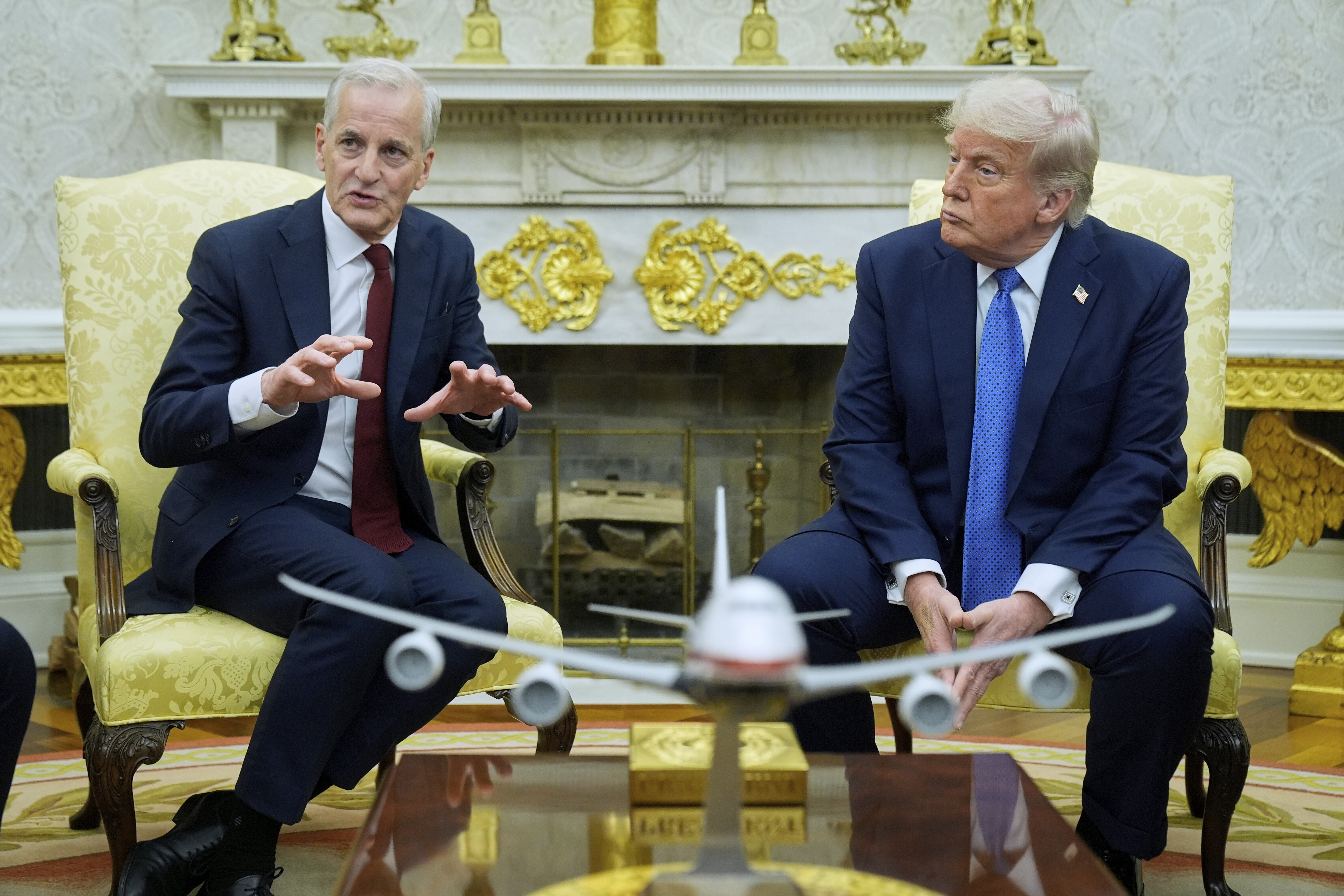 Trump and Jonas Gahr Støre in Oval Office