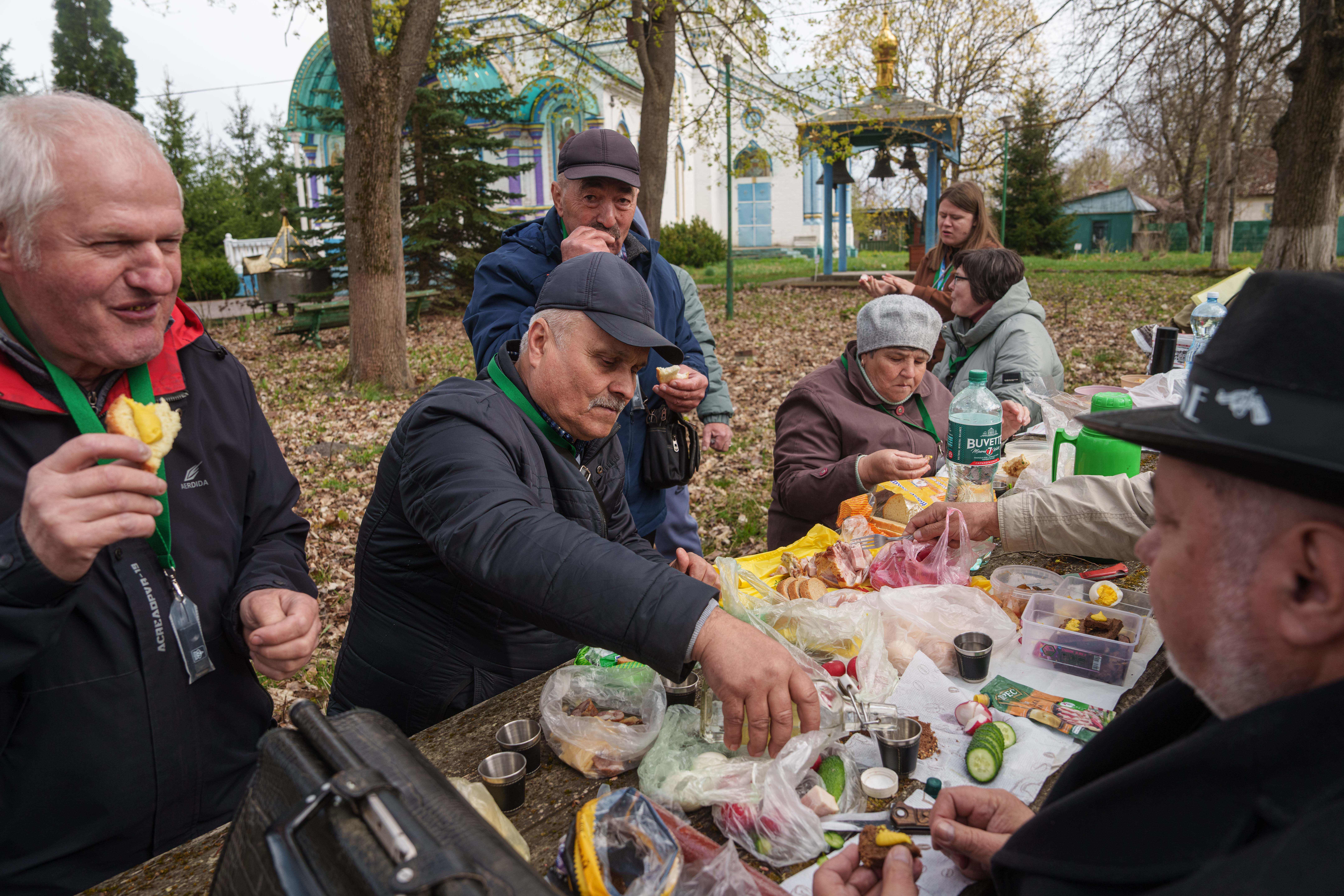 Survivors return to Chernobyl, 40 years after devastating explosion