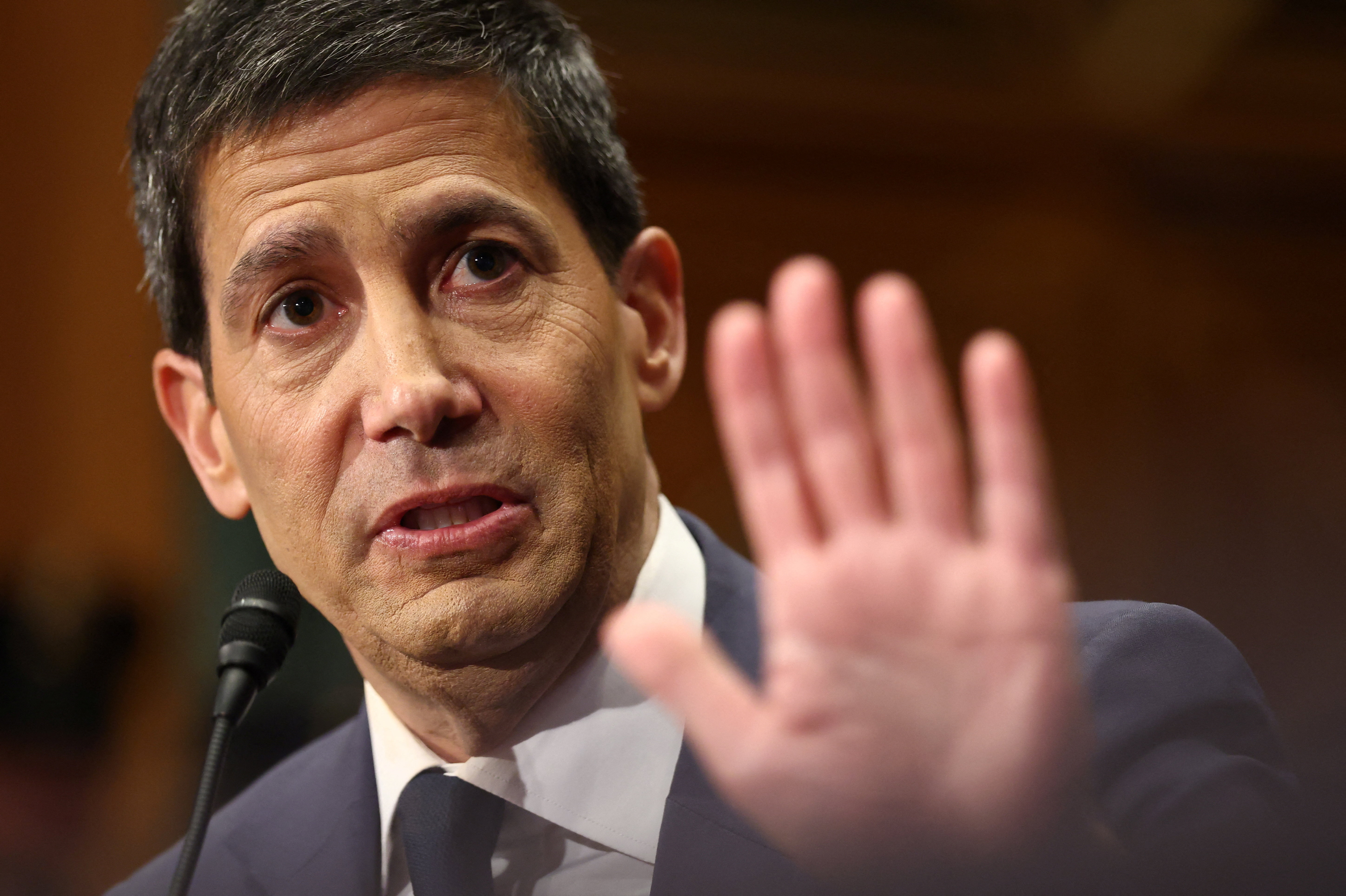 Kevin Warsh, U.S. President Donald Trump's nominee to be next chair of the Federal Reserve, testifies before a Senate Banking Committee confirmation hearing on Capitol Hill in Washington, D.C., U.S., April 21, 2026. REUTERS/Kevin Lamarque