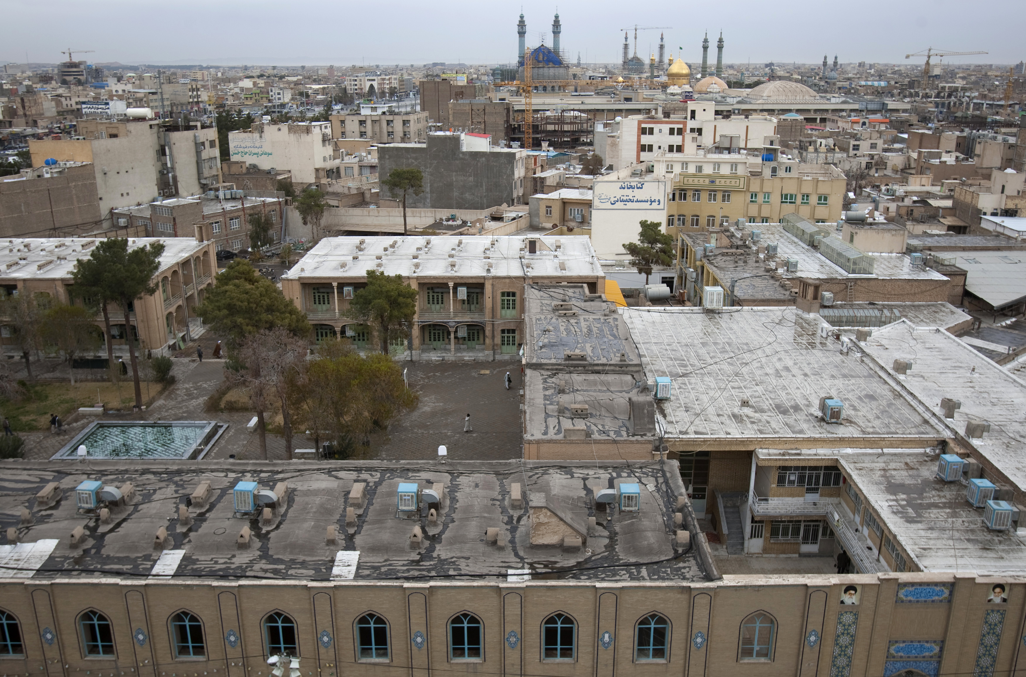 2011-03-09T120000Z_1474582319_GM1E7391UCN01_RTRMADP_3_IRAN-1782973297