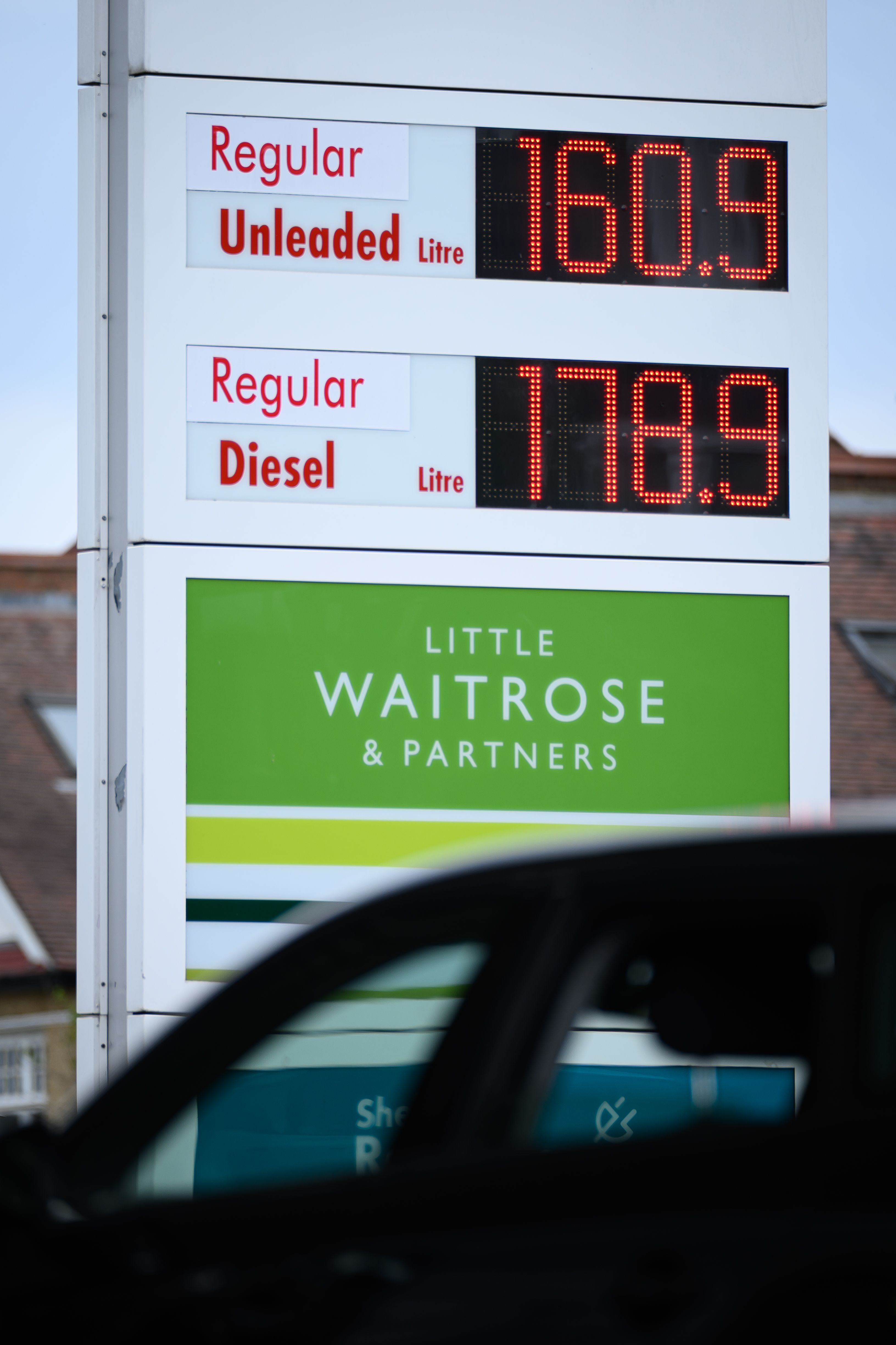 LONDON, ENGLAND - JULY 23: Fuel prices are displayed on the digital board at a petrol station as Brent crude oil prices hit $100 per barrel for the first time since May on July 23, 2026 in London, England. Oil prices, which had fallen after the US and Iran reached a fragile ceasefire, rose after Houthi militants attacked oil tankers an important Red Sea shipping route. Sustained higher oil prices will likely lead to higher prices at the petrol pump in the UK. (Photo by Leon Neal/Getty Images)