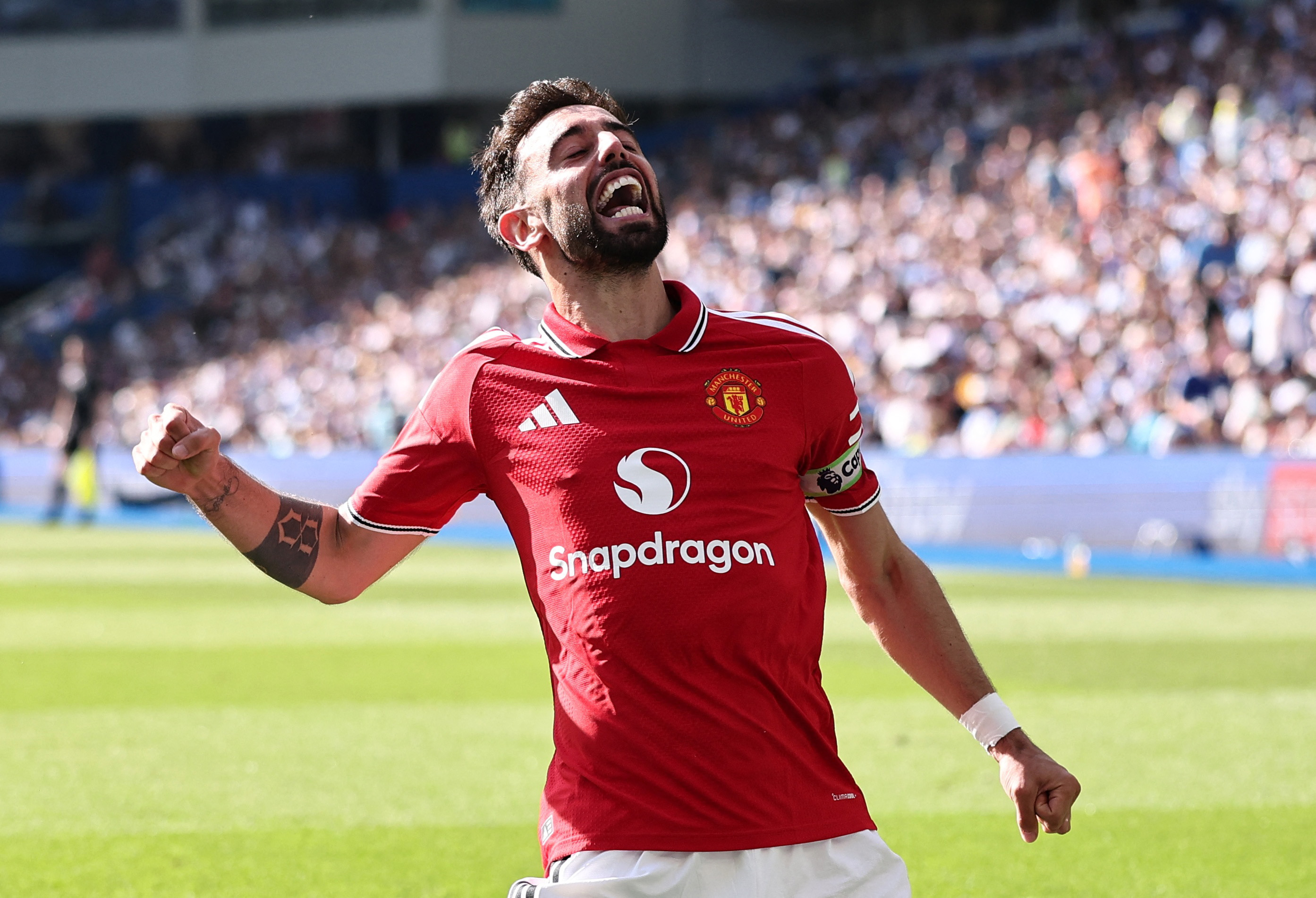 Inspirational Manchester United captain Bruno Fernandes wants to lead his club to a first Premier League title since 2013