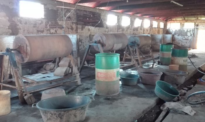 An illegal chrome-washing plant operates near Nkaneng, an informal settlement outside Rustenburg in South Africa’s North West province [Tsitsi Bhobo/Al Jazeera]
