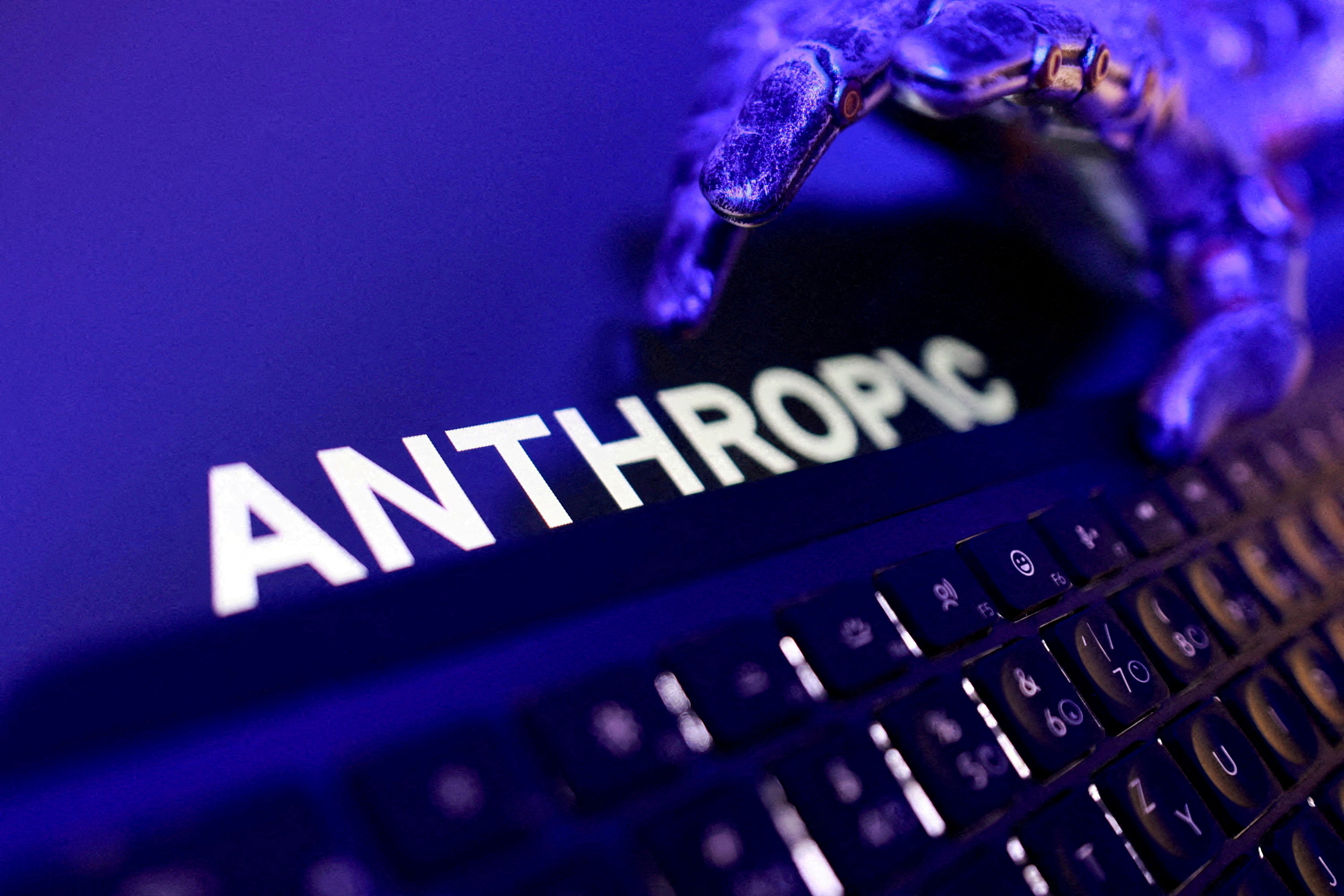 FILE PHOTO: Anthropic logo, a keyboard and a robotic hand in this illustration created on June 5, 2026. REUTERS/Dado Ruvic/Illustration/File Photo