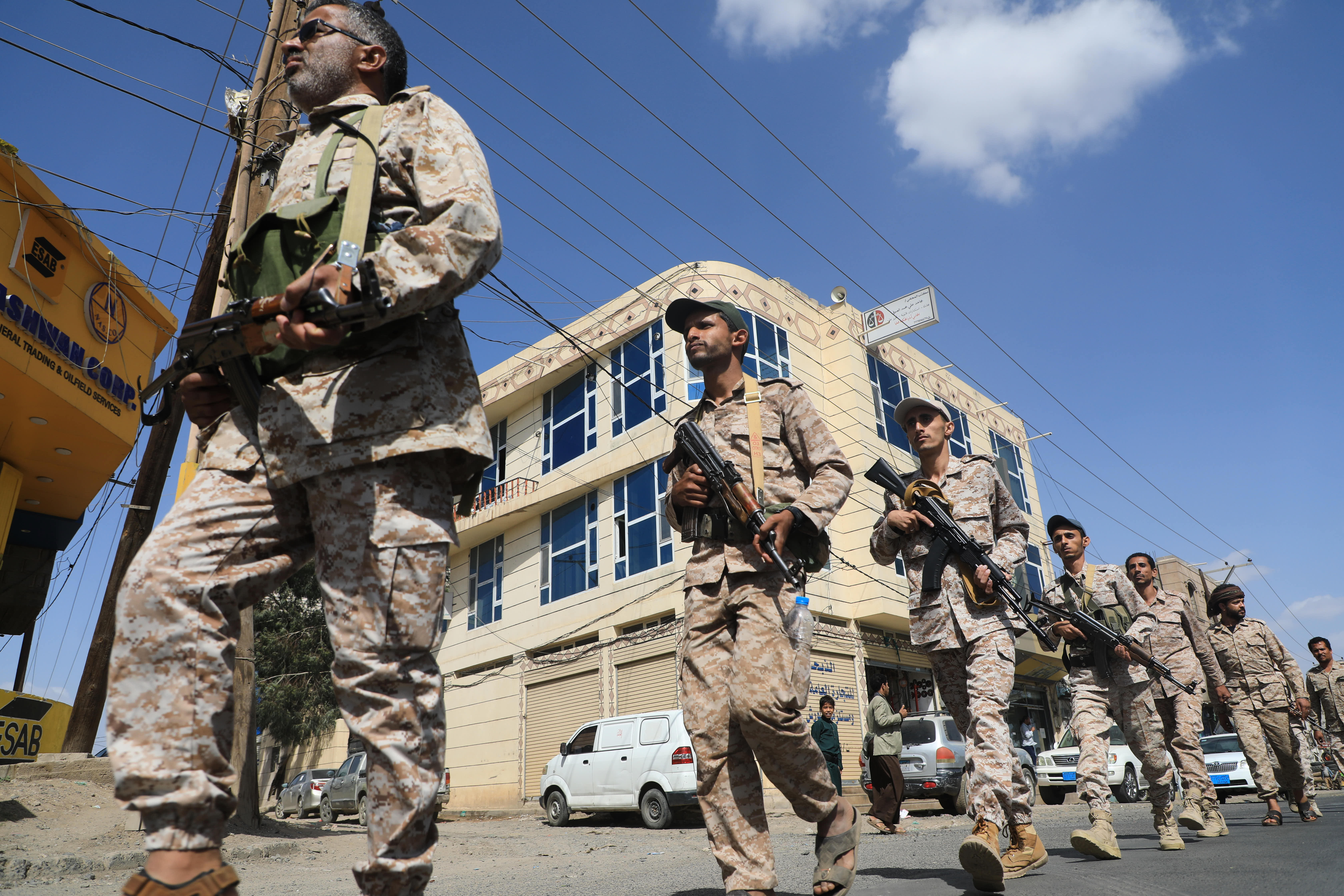 Yemen's Houthi rebels march during a mobilization campaign in Sanaa, Yemen, Thursday, September 10, 2026. [AP Photo]