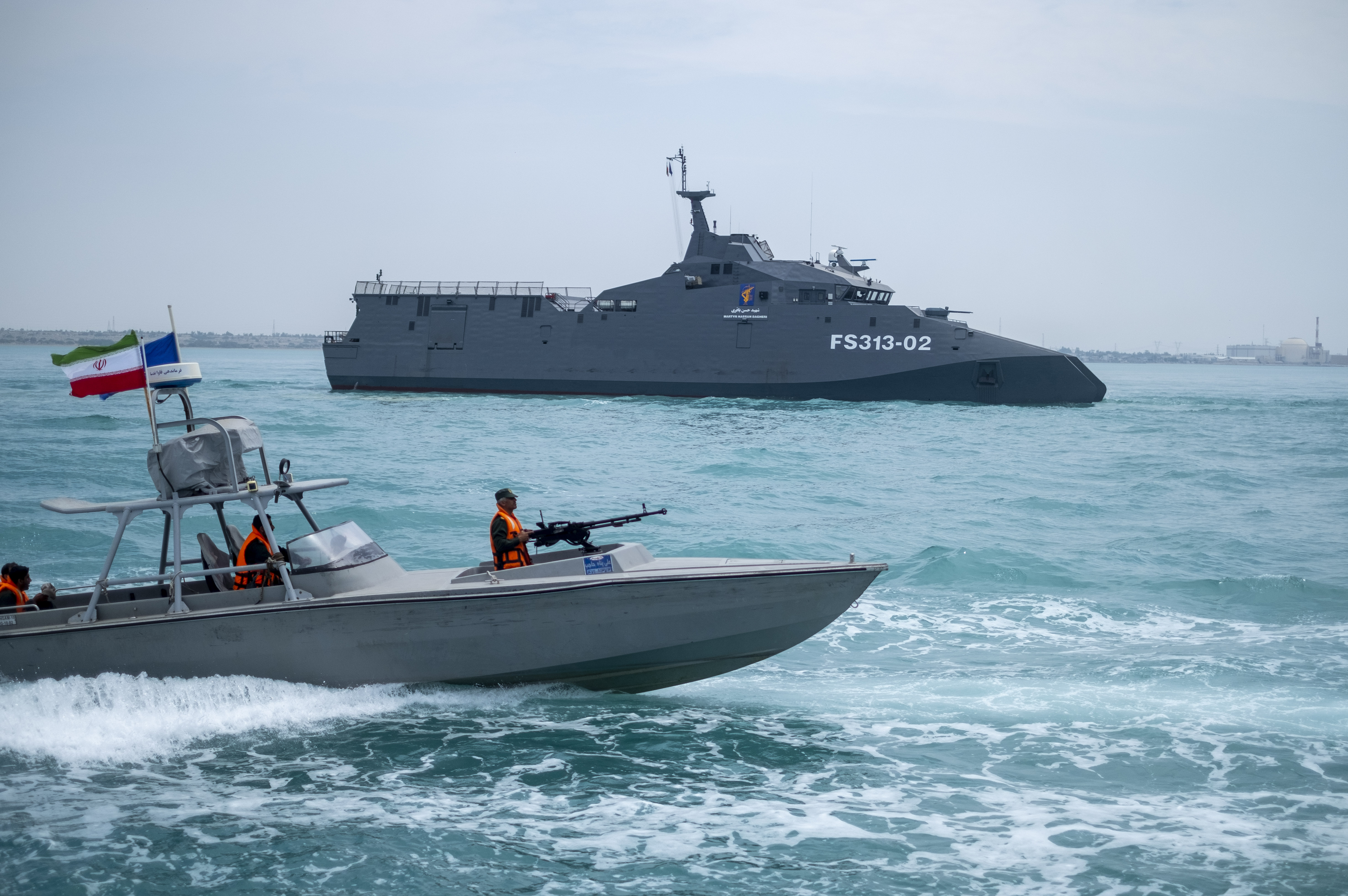 Iranian navy warship hormuz