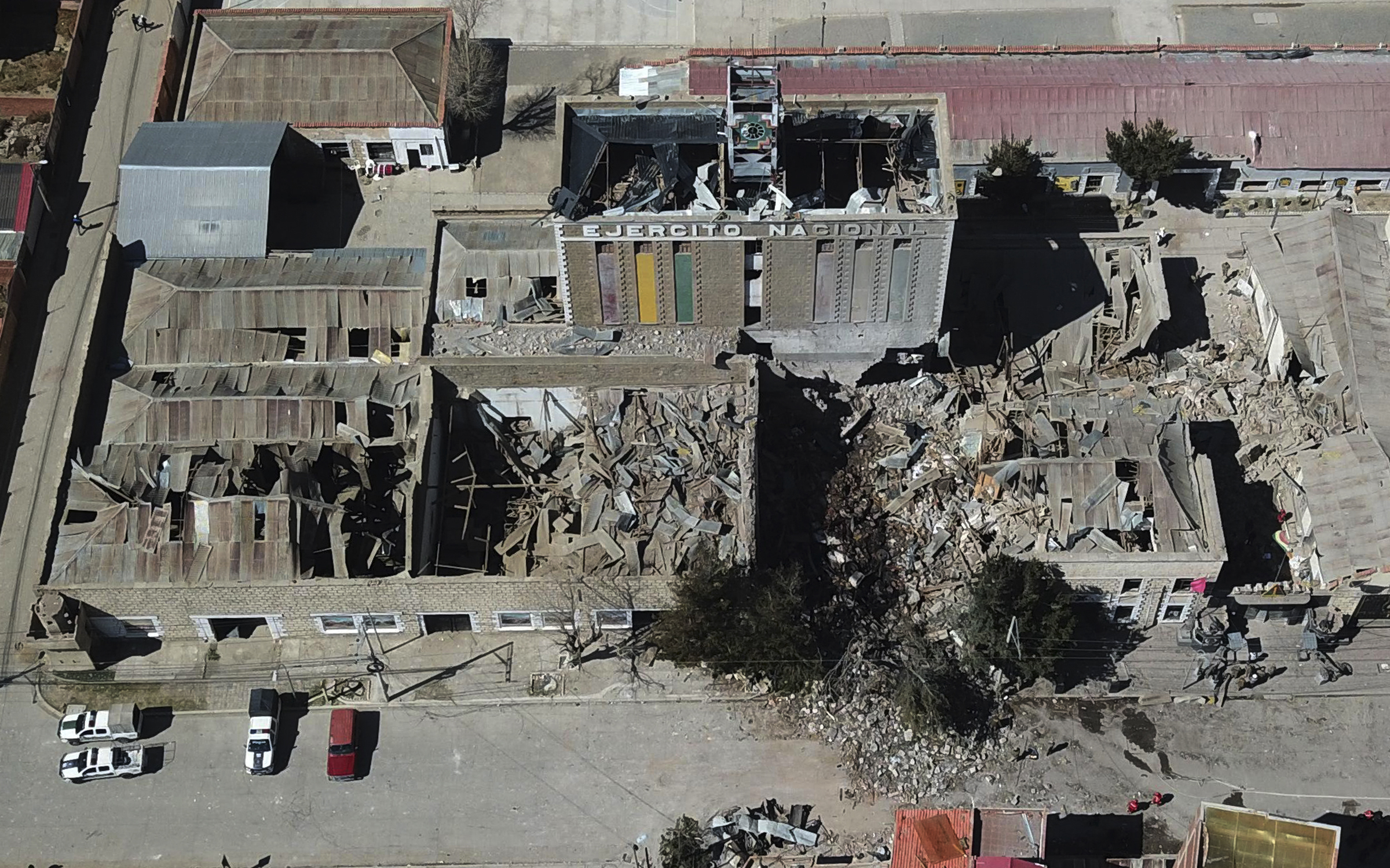 TOPSHOT - This aerial view show the army barracks after an explosion on the eve, in Viacha, Bolivia, on September 5, 2026.