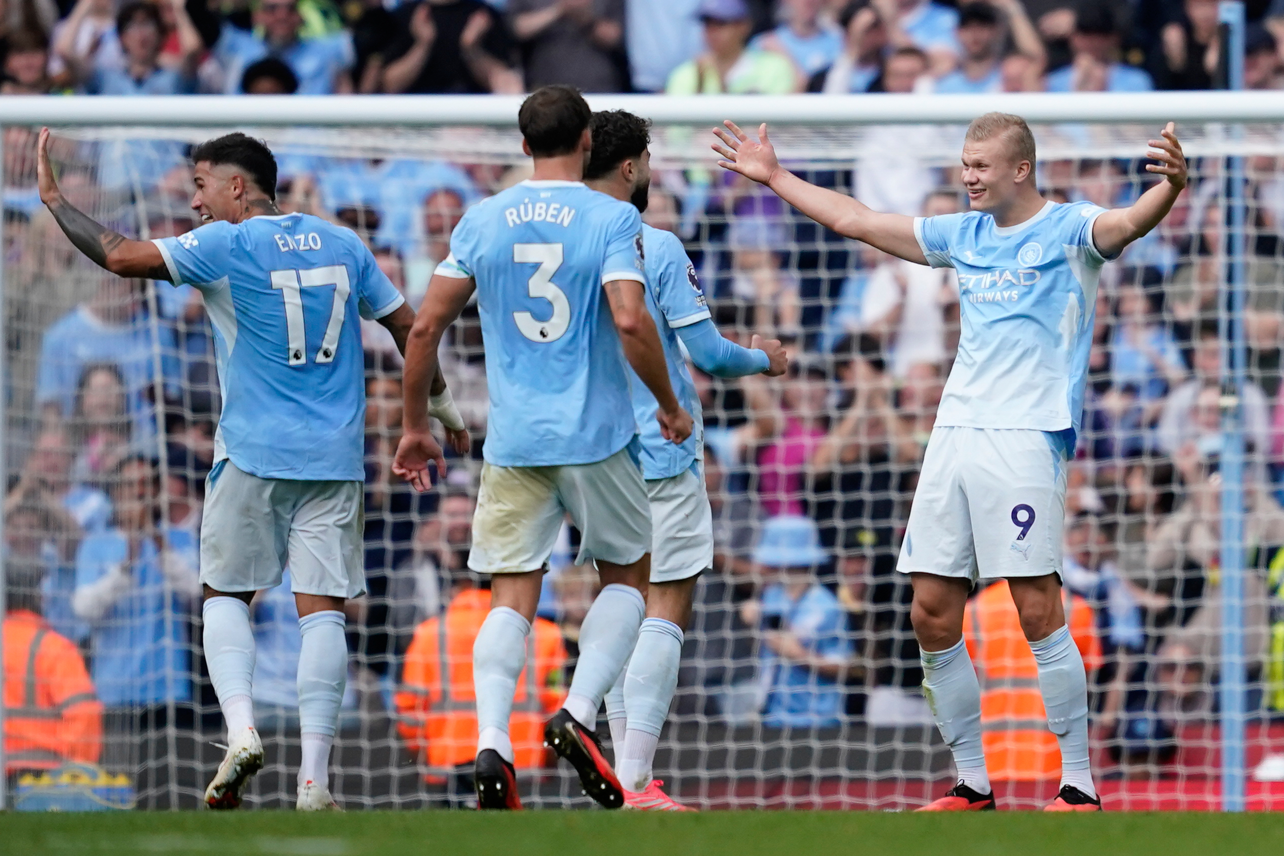 Manchester City's Erling Haaland celebrates after scoring the fifth goal during the English Premier League soccer match between Manchester City and Sunderland in Manchester, England, Sunday, Sept. 20, 2026. (AP Photo/Dave Thompson)