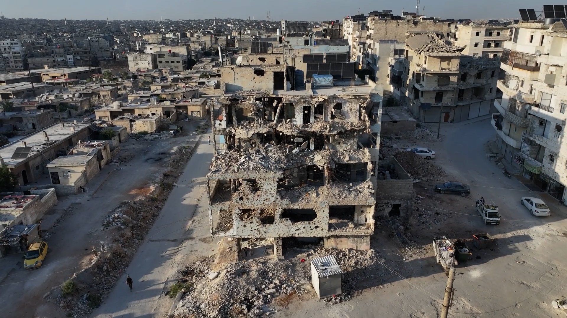 Destroyed building in Aleppo