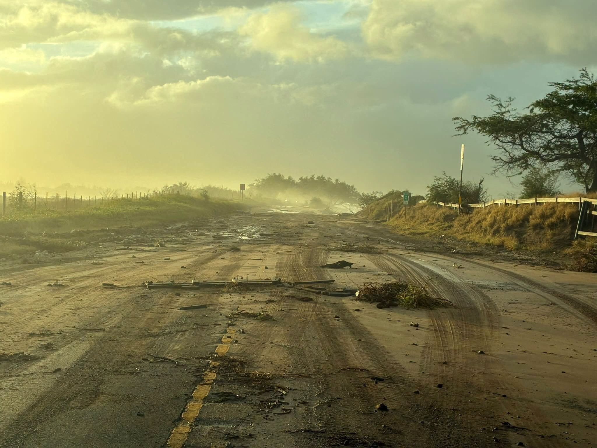 Debris lies on a road in the aftermath of hurricane Lowell, in Maui, Hawaii, U.S., September 8, 2026. HAWAII DEPARTMENT OF TRANSPORTATION/Handout via REUTERS THIS IMAGE HAS BEEN SUPPLIED BY A THIRD PARTY. MANDATORY CREDIT. NO RESALES. NO ARCHIVES