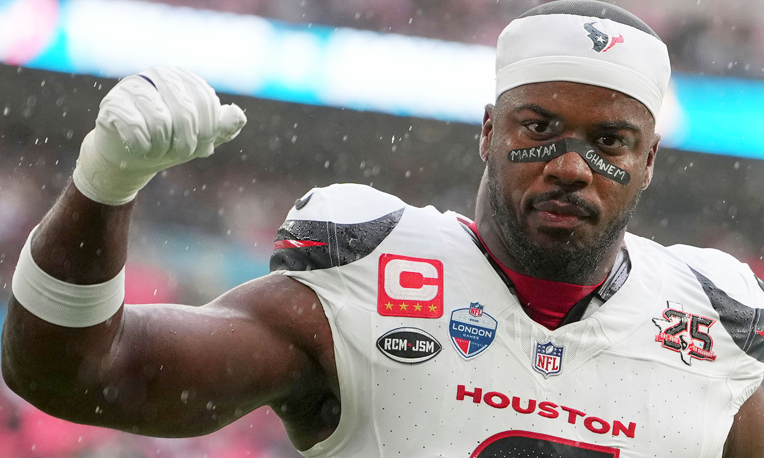Houston Texans linebacker Azeez al-Shaair